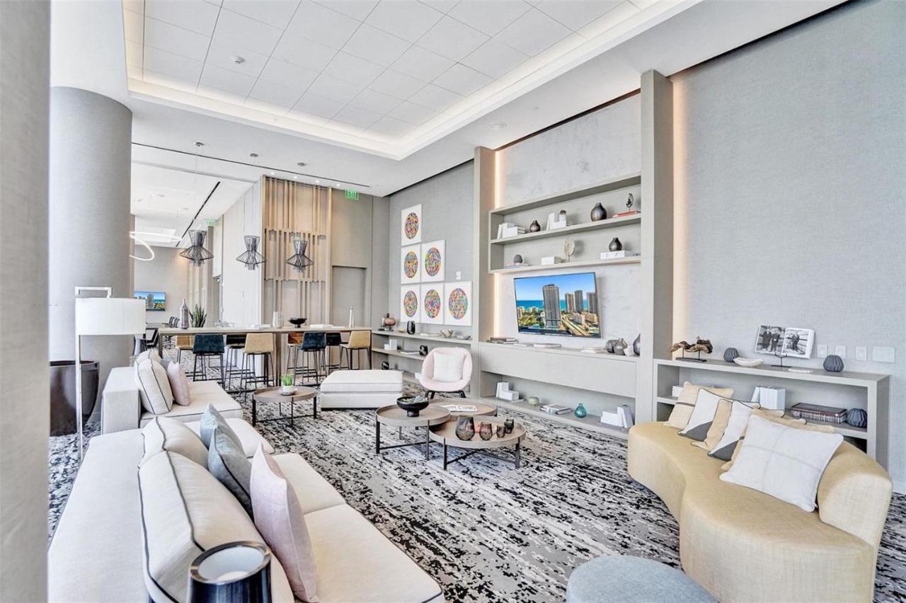 Hyde Beach House Resort - Million Apartment 2Bd 2Ba, Direct Ocean View, 1 Min From Beach, 6 Guests Hollywood Extérieur photo